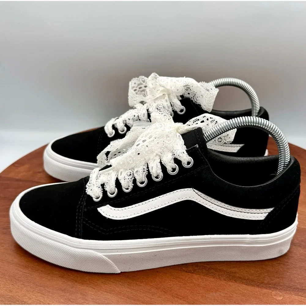 Vans Old Skool Pop‎ Lace Black Suede Skate Shoe Sneakers Womens 8.5 Coquette